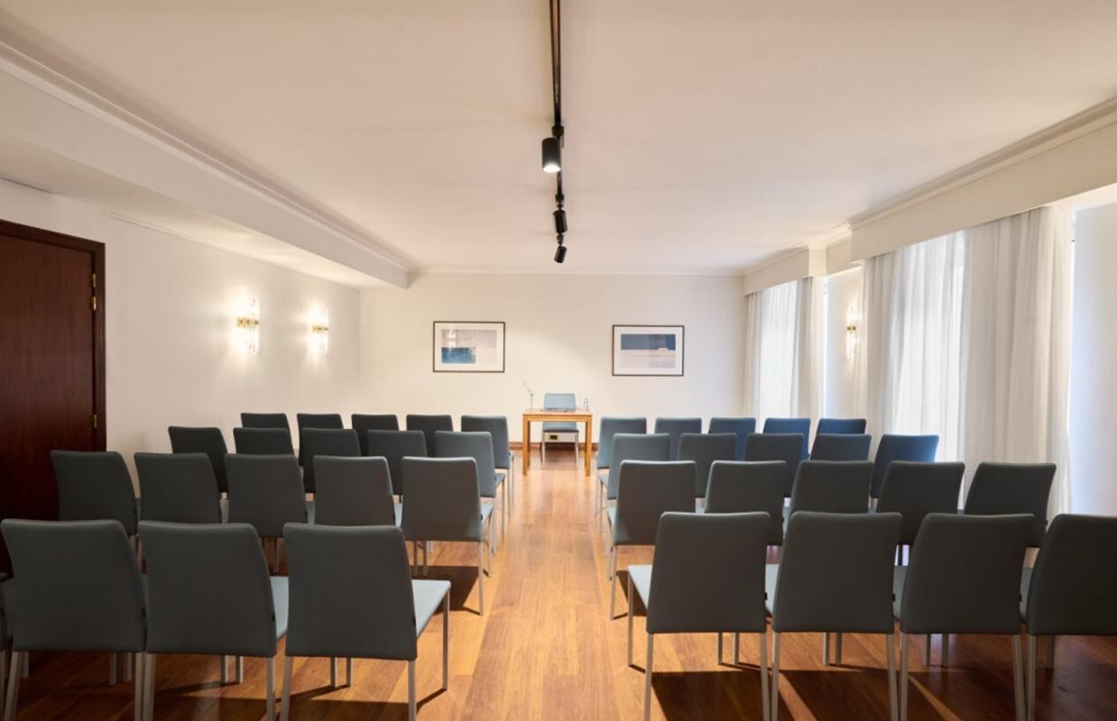 Eurostars Montgomery Bruselas Exterior foto The German National Academic Senate meets in the German Atlantic Academy